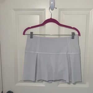LULULEMON Women's White Tennis Skirt (SIZE:8)